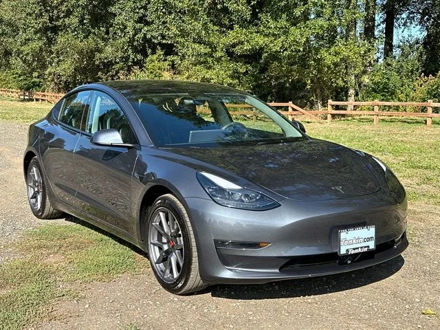 Used 2023 Midnight Silver Metallic Tesla Base image 2