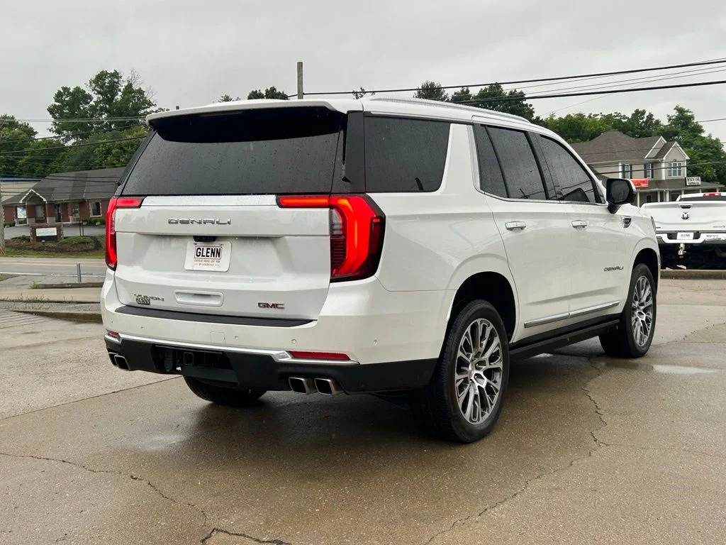 Used 2025 White GMC Denali image 6
