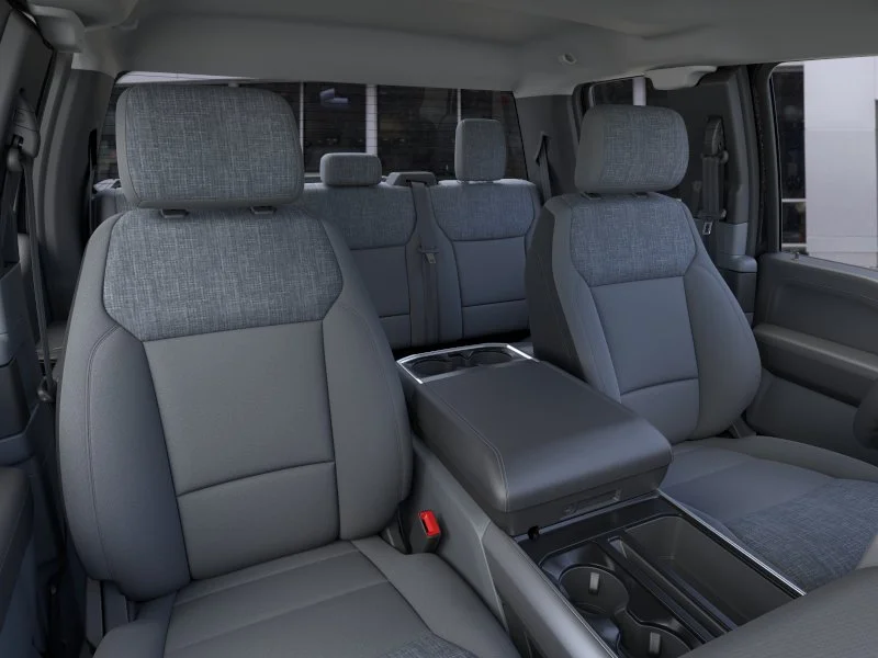 New 2026 Agate Black Metallic Ford XLT image 32