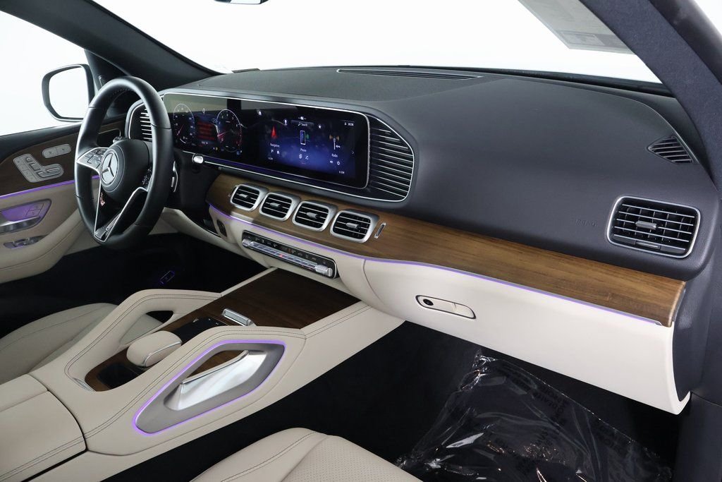 Certified Used 2026 Polar White Mercedes-Benz GLE 350 image 9