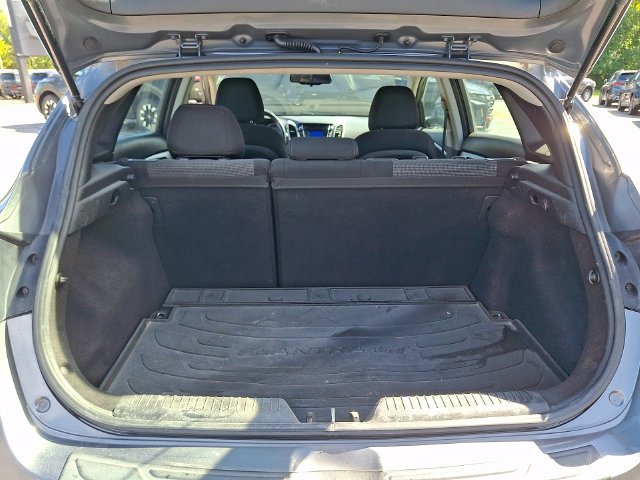 Used 2016 Gray Hyundai Base image 29