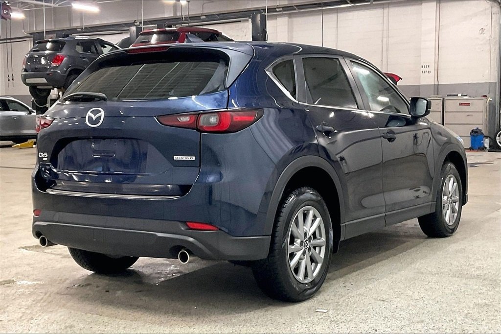 2023 MAZDA CX-5 - Image 11