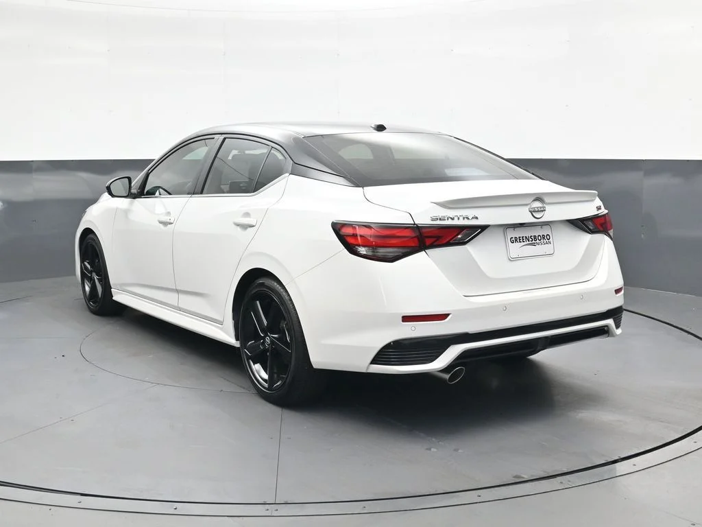 Used 2024 White Nissan SR image 8