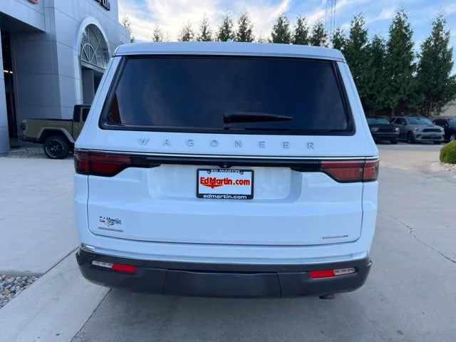 Used 2022 White Jeep Series II image 4