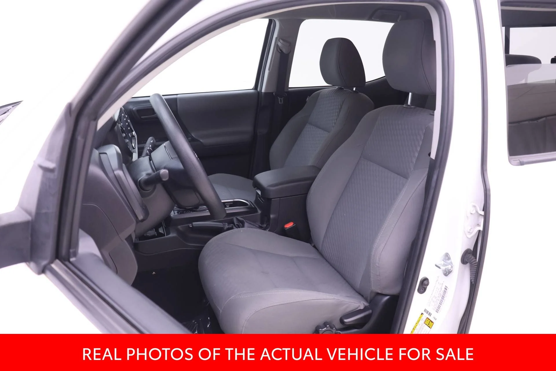 Certified Used 2022 White Toyota SR image 5