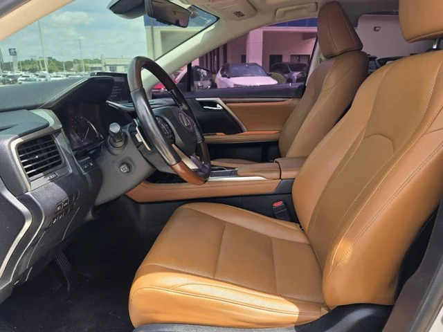 Used 2021 White Pearl Lexus 350L image 18