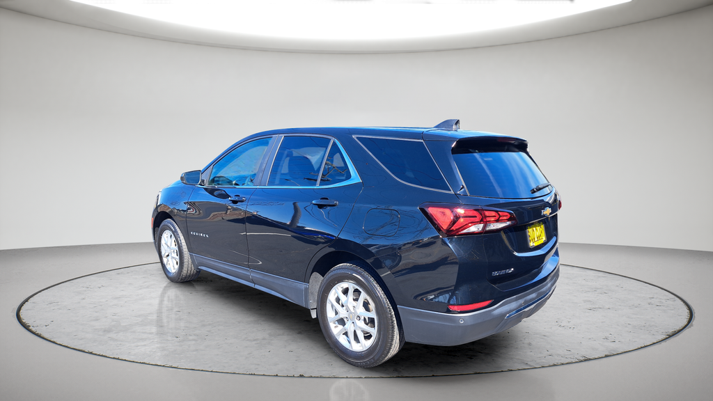 Used 2022 Black Chevrolet LT image 5