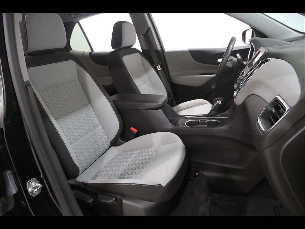 2024 Chevrolet Equinox LS - Photo 17