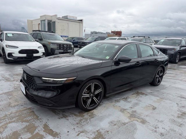 Used 2025 Black Honda Sport image 3