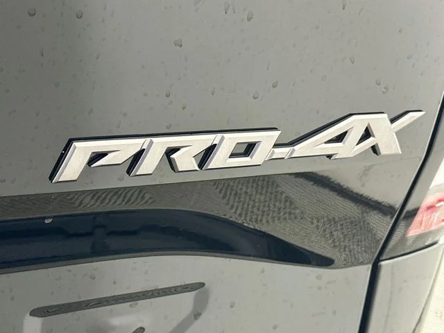 Certified Pre-Owned 2022 Nissan Frontier PRO-4X