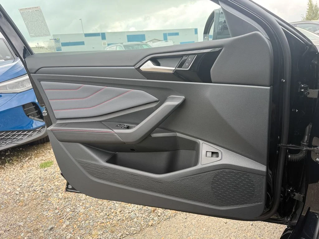 New 2026  Volkswagen 2.0T Autobahn image 13