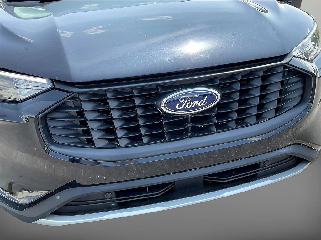 Used 2024 Black Ford Active image 32