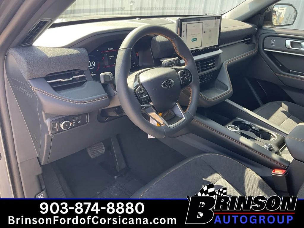 New 2026 Carbonized Gray Metallic Ford Tremor® image 12
