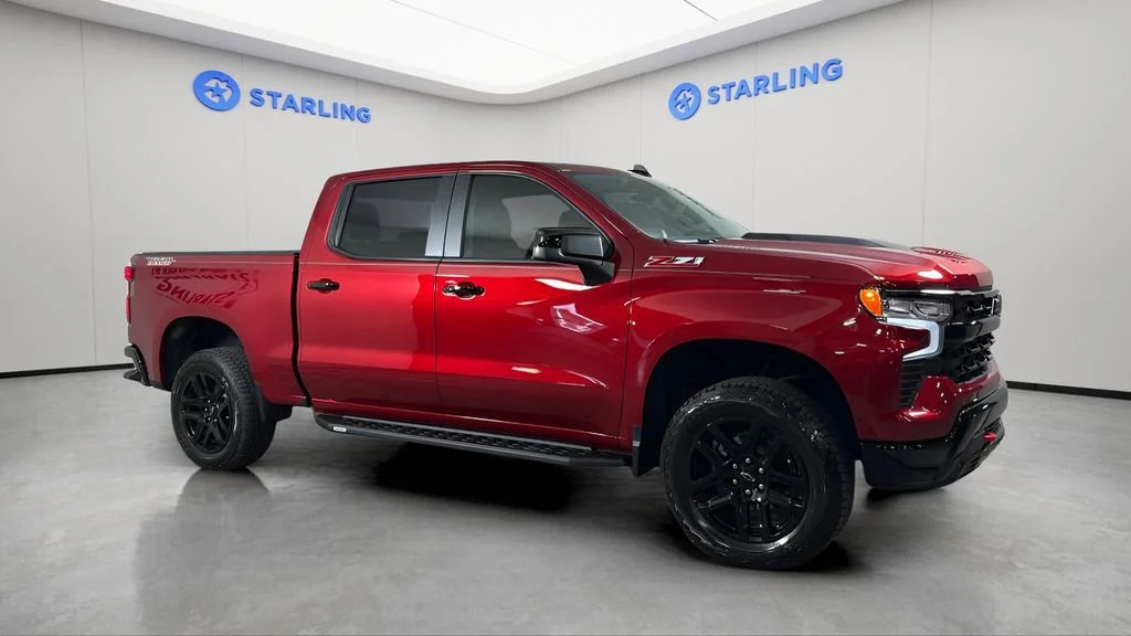 Used 2025 Radiant Red Tintcoat Chevrolet LT Trail Boss image 12
