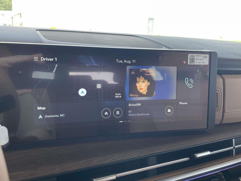 New 2026 Black Hyundai Limited AWD image 31