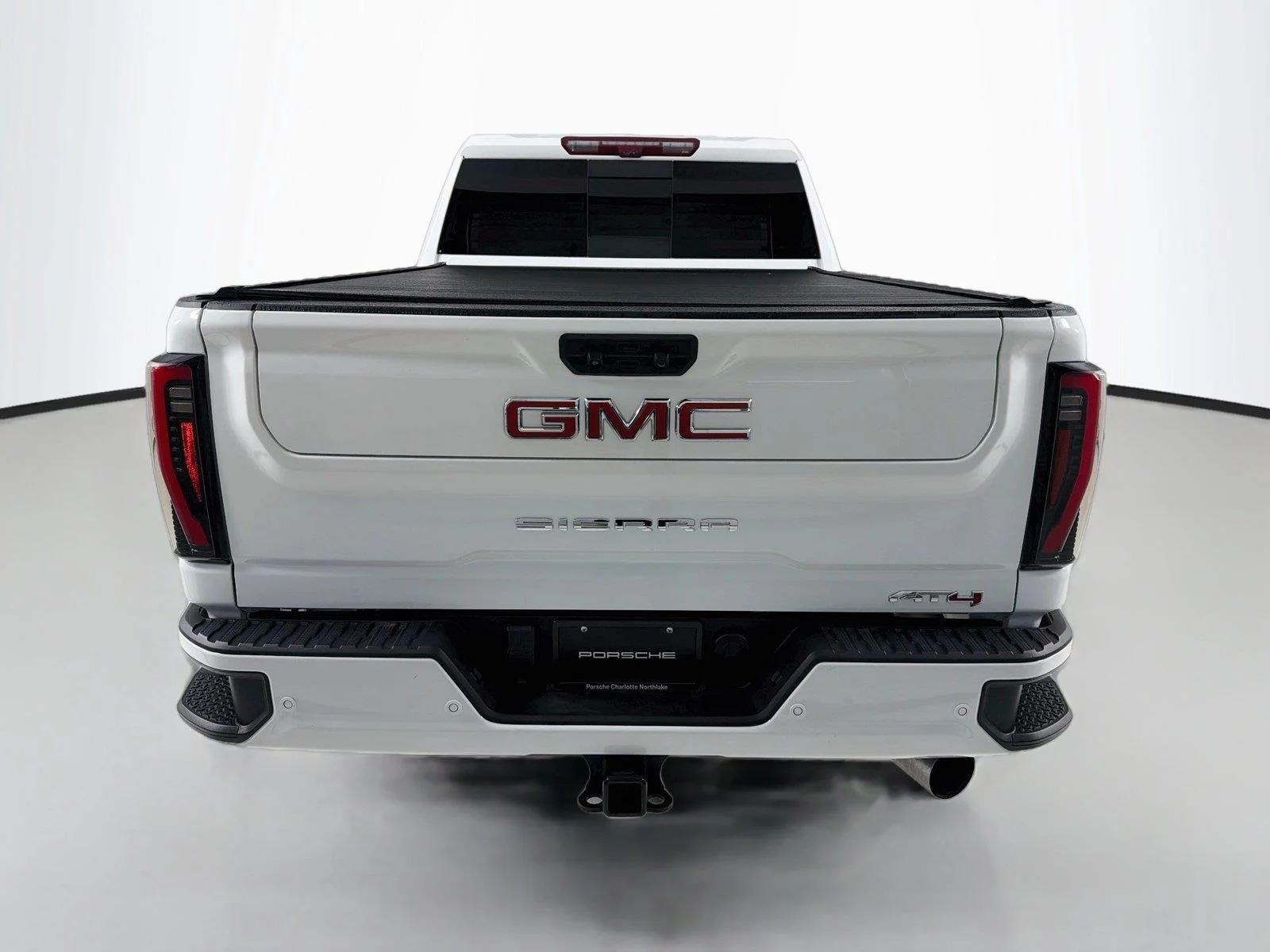 Used 2024 Summit White GMC AT4 image 27