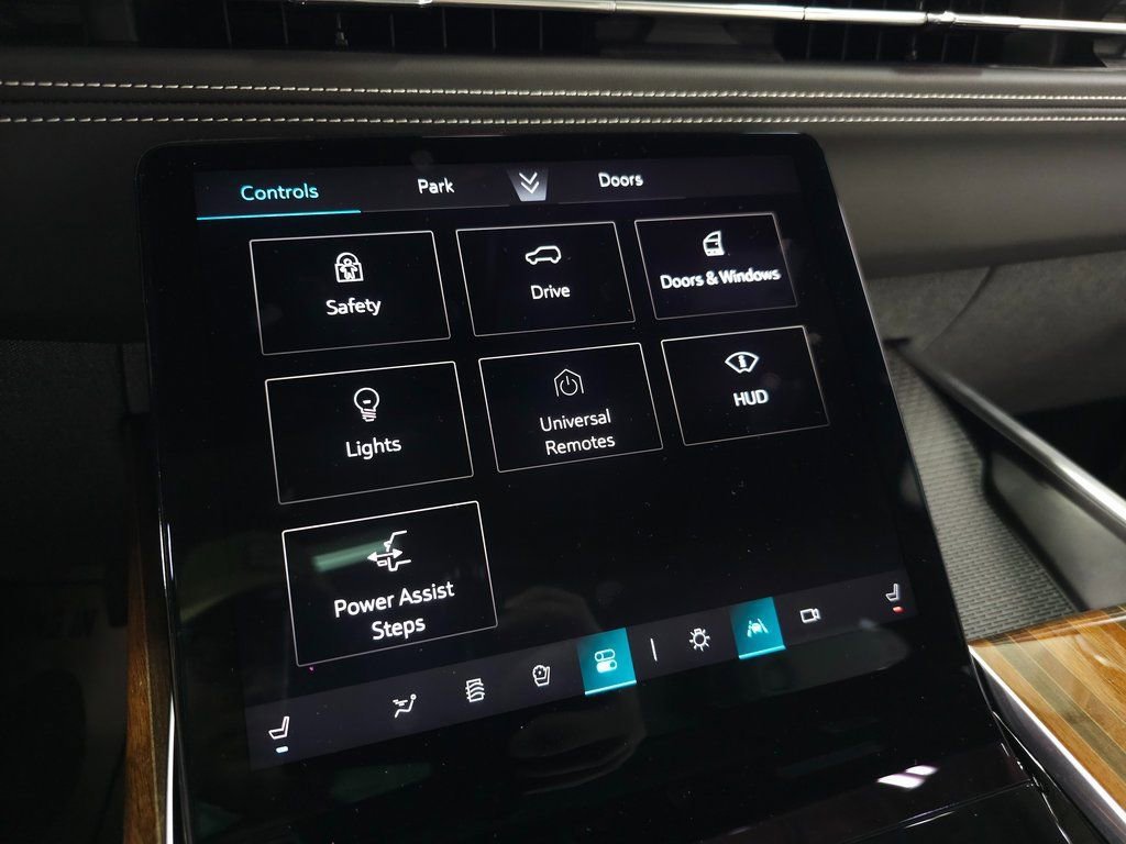 2025 Cadillac Escalade Sport Platinum - Photo 42