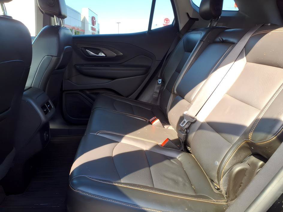 Used 2019 Ebony Twilight Metallic GMC SLT image 13