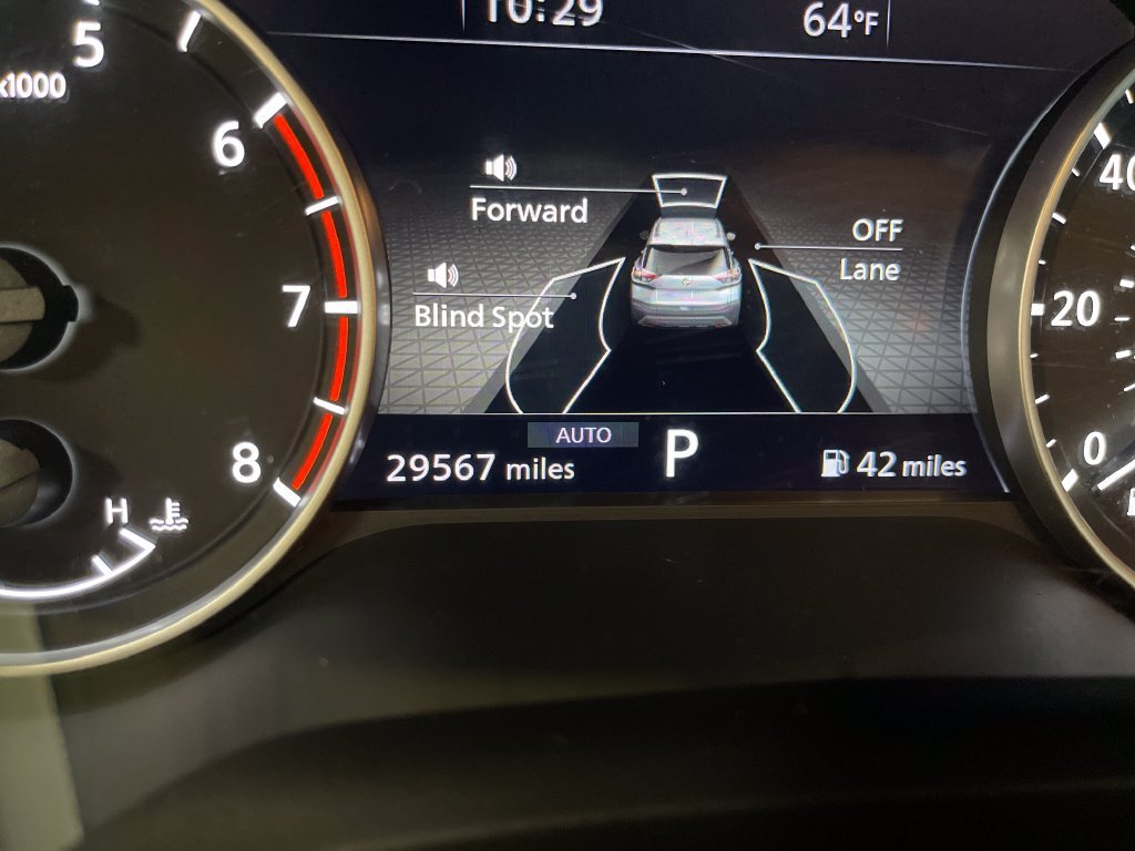 Used 2023  Nissan SL image 22