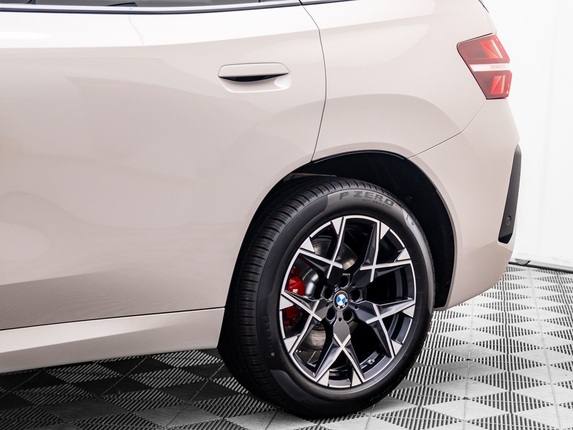 2025 BMW X3 30 - Photo 32