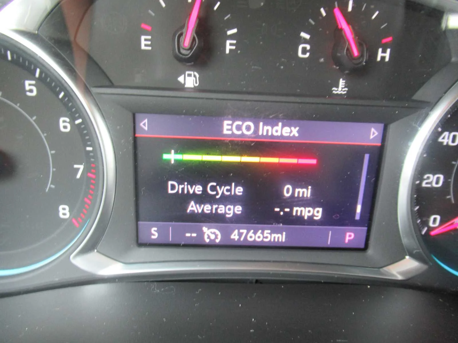 Certified Used 2022 Summit White Chevrolet LT Cloth image 32