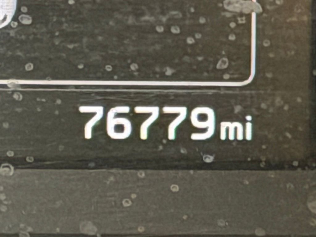 Used 2018 Brown Kia SX image 27