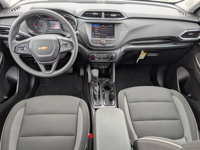 Used 2023 Gray Chevrolet LT image 5