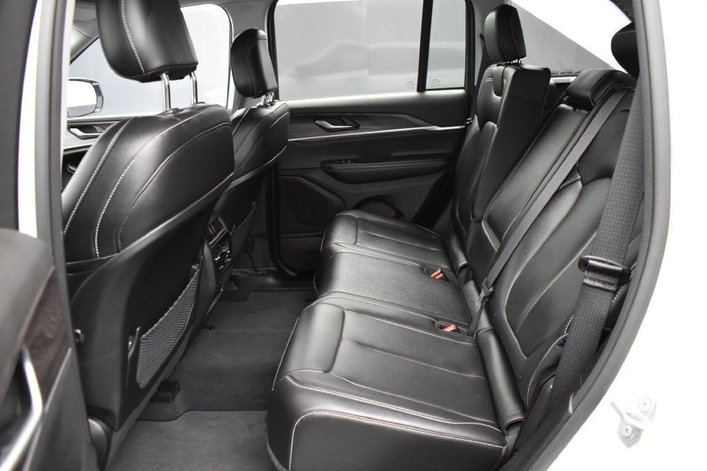 Used 2023 White Jeep Limited image 12