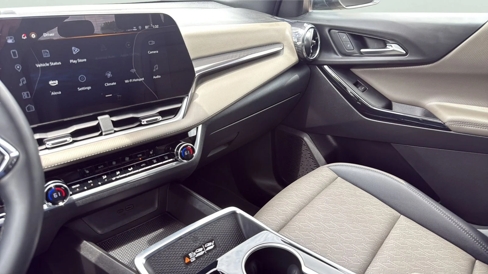 Used 2025 Black Chevrolet LT image 17