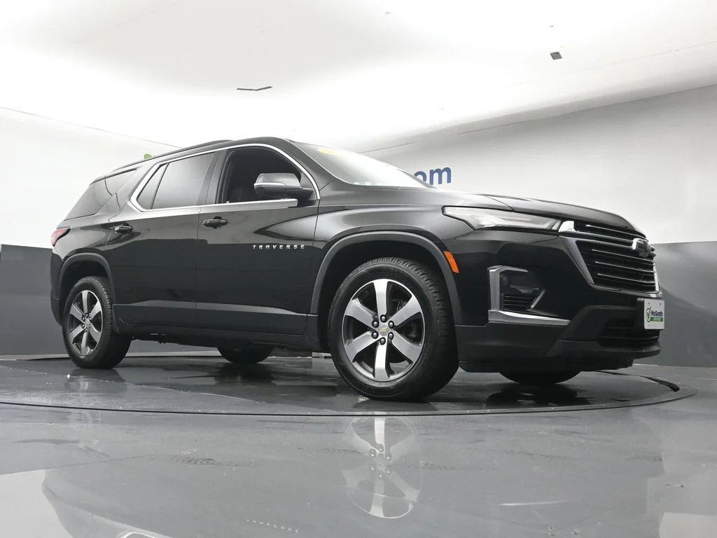 Used 2023 Black Chevrolet LT Leather image 27