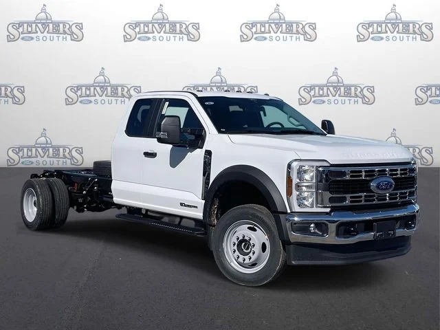 2026 Ford F-450 XL SuperCab 192-In DRW's photo