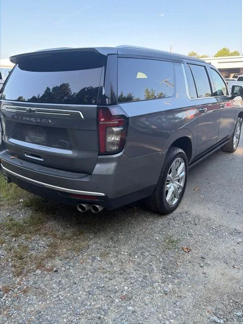 Used 2021 Gray Chevrolet High Country image 8