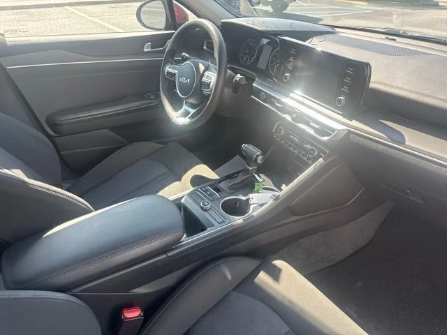Used 2023 Red Kia LXS image 23