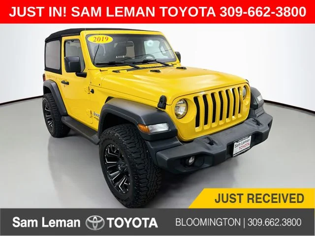 Used 2019 Yellow Jeep Sport S image 1