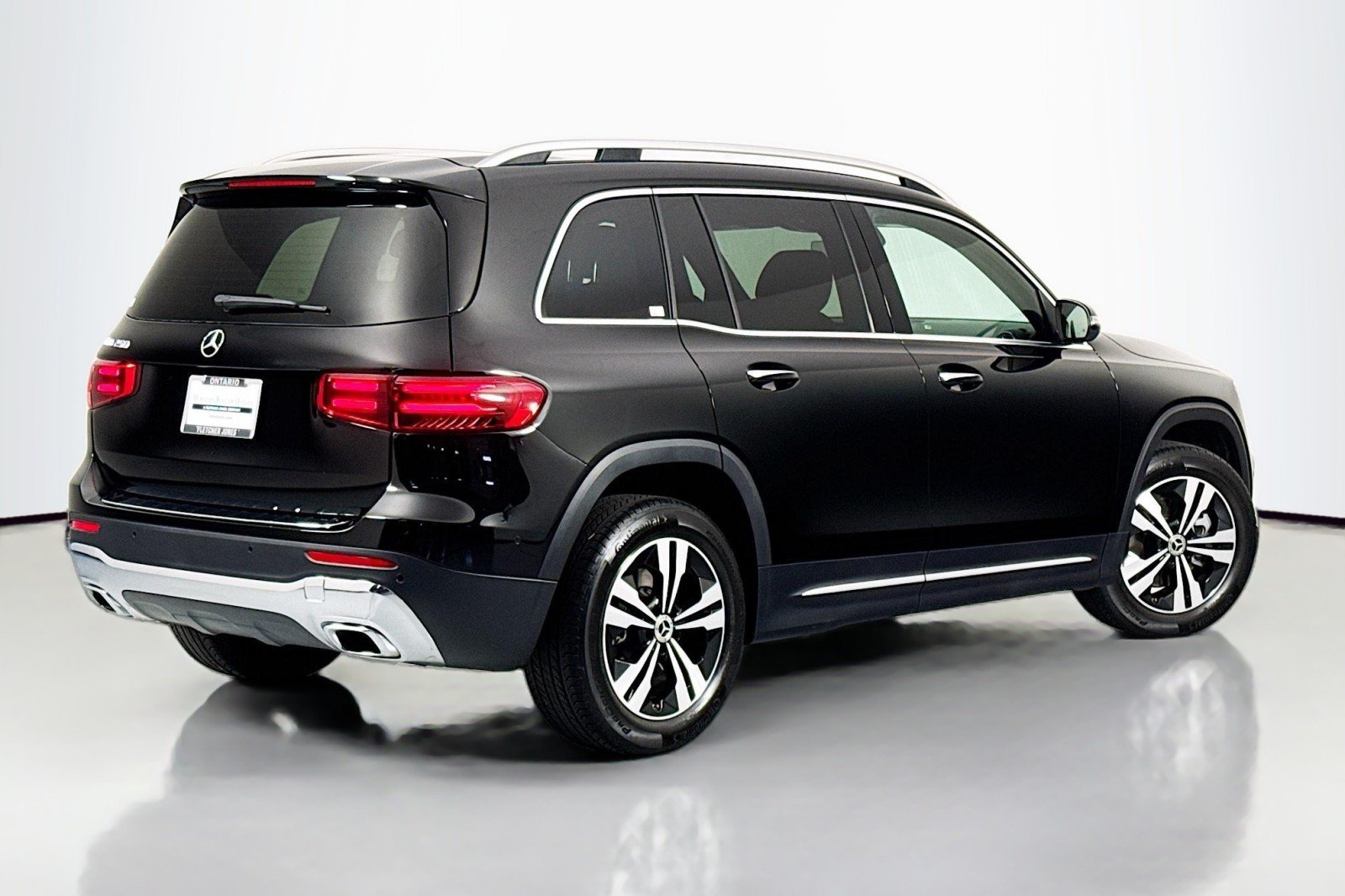 Certified Used 2026 Night Black Mercedes-Benz GLB 250 image 13