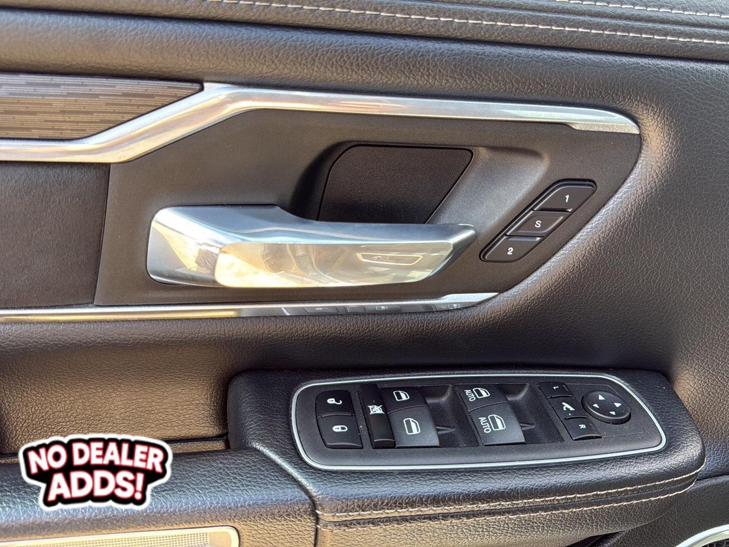 Used 2023 Billet Silver Metallic Clearcoat Ram Laramie image 12