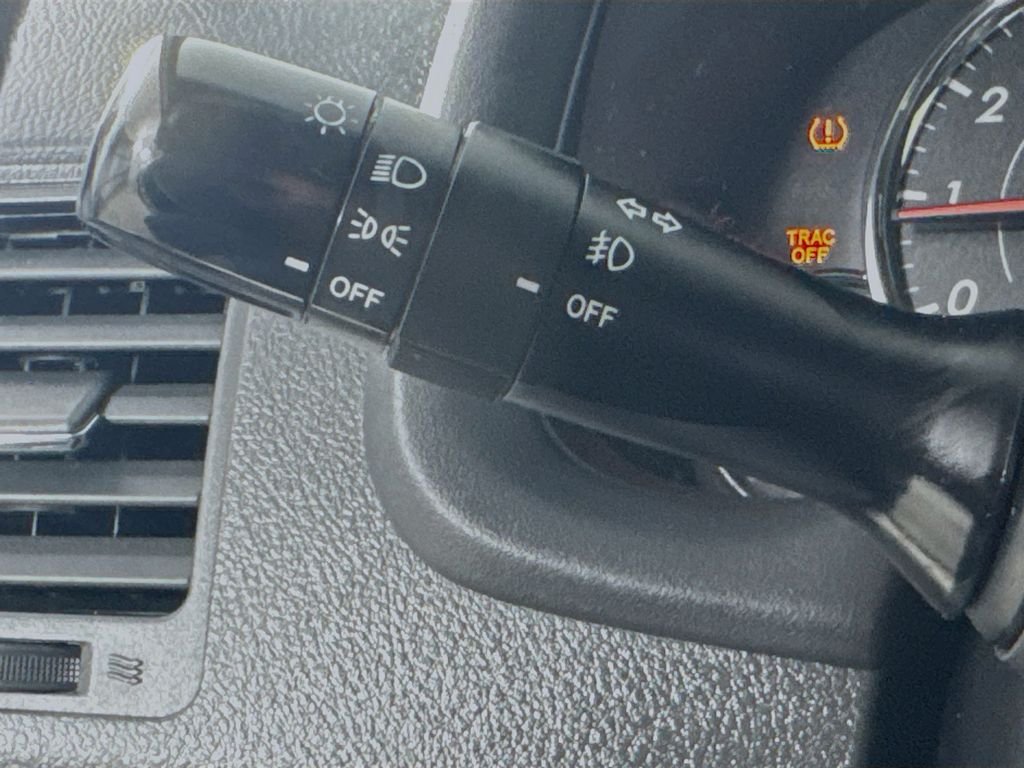 Used 2012 Classic Silver Metallic Toyota S image 13