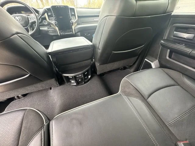 Used 2024 Silver Ram Laramie image 22