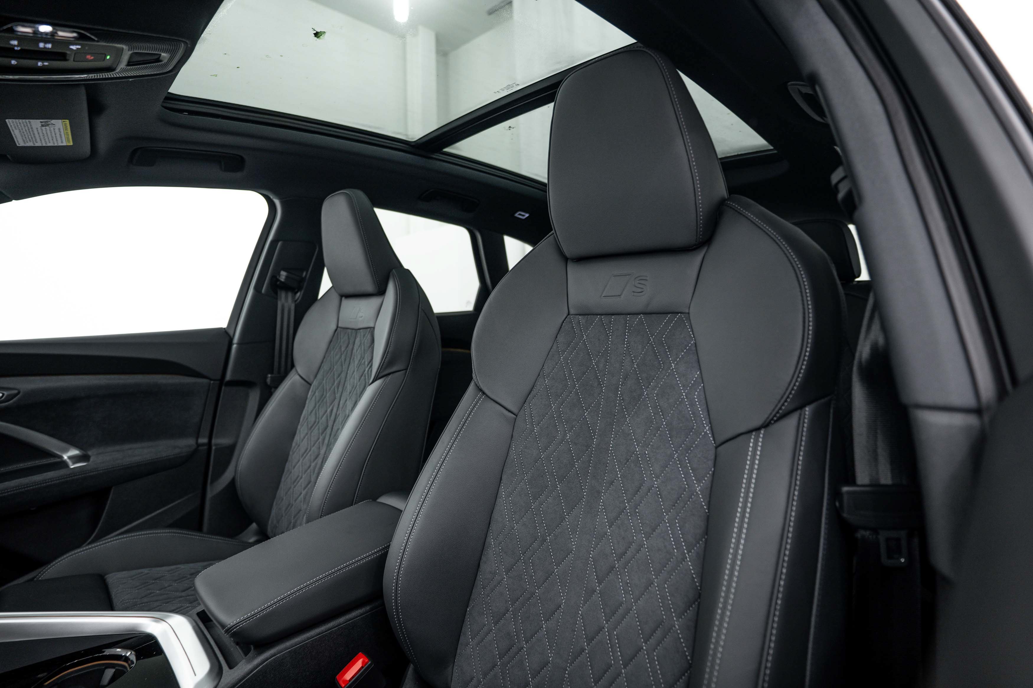 New 2026 Daytona Gray Audi Premium Plus image 16