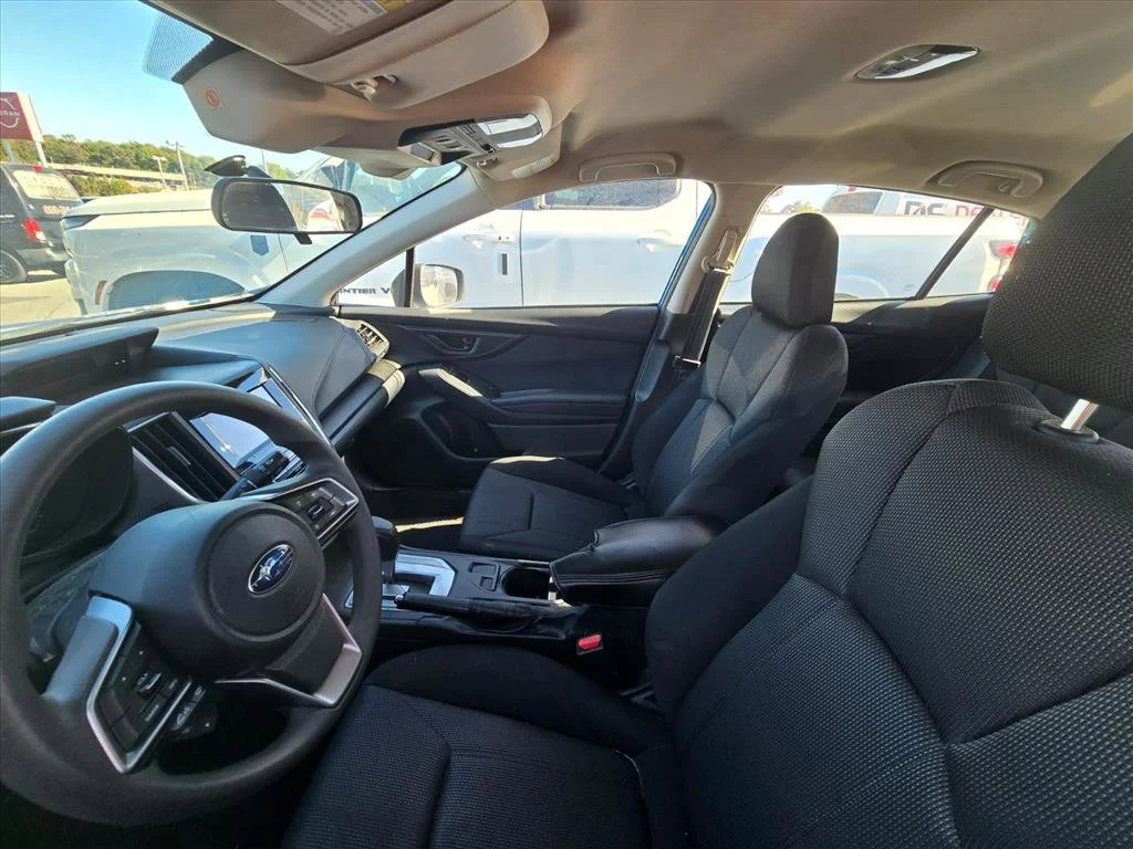 Used 2022 Blue Subaru Base image 4