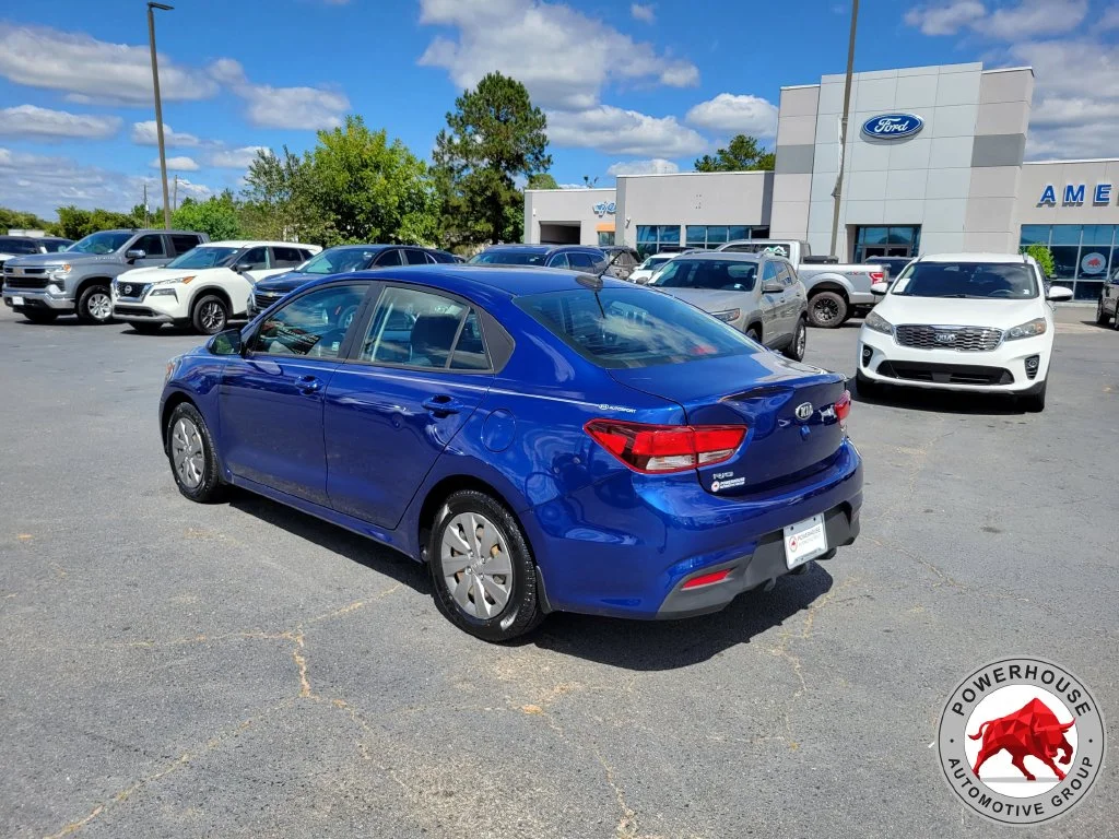 Used 2019 Blue Kia S image 4
