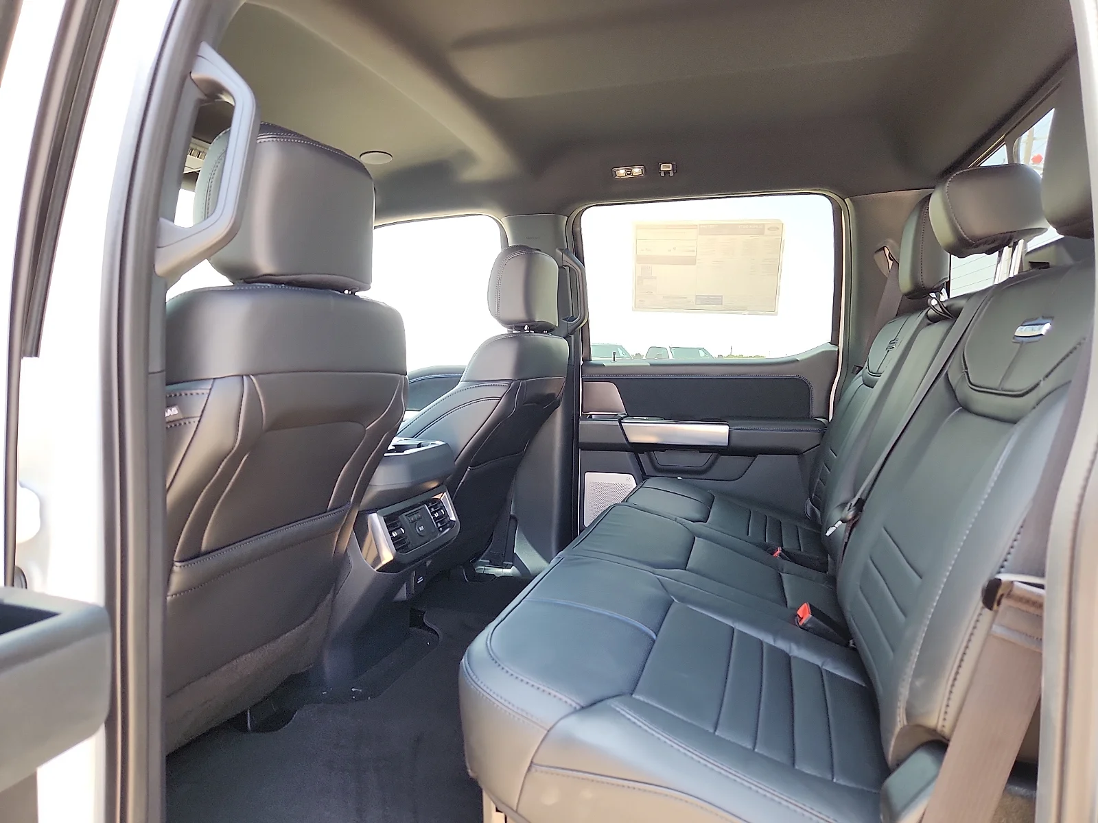 New 2026 Star White Metallic Tri-Coat Ford F-350® Platinum® image 18