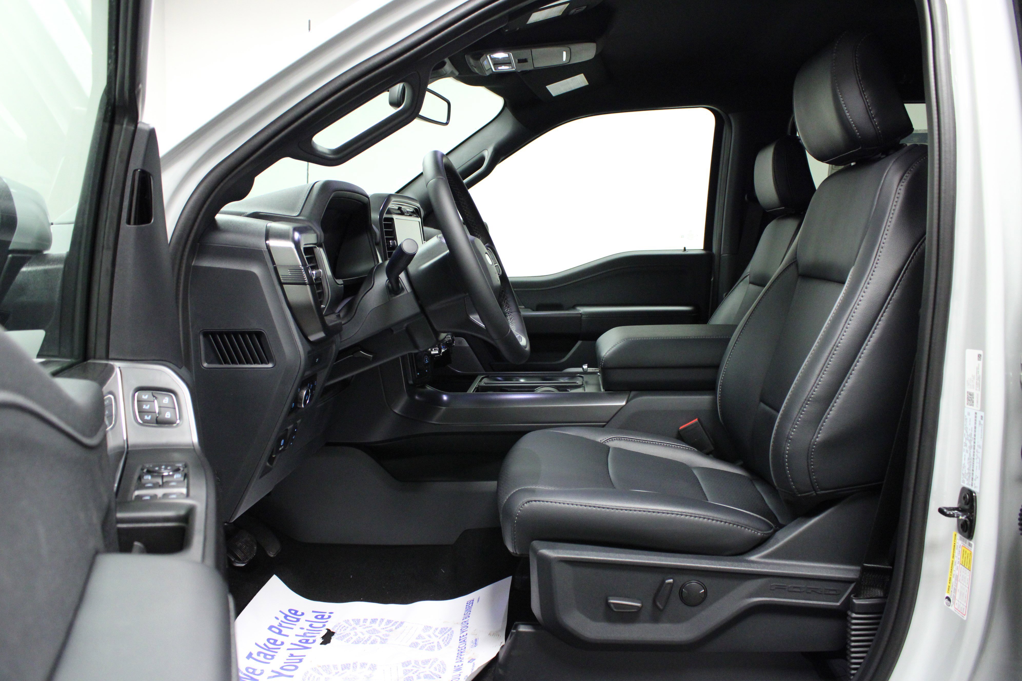 New 2026 Avalanche Ford LARIAT image 12