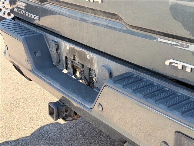 Used 2021 Dark Sky Metallic GMC AT4 image 10