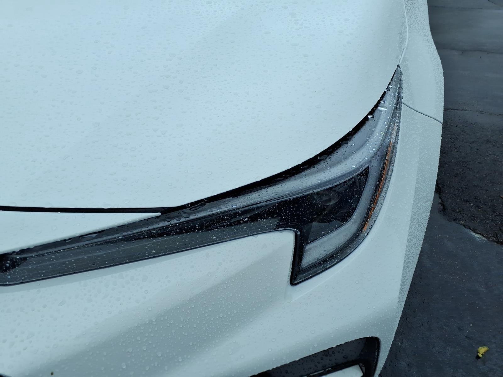 New 2026 Ice Cap Toyota SE image 14