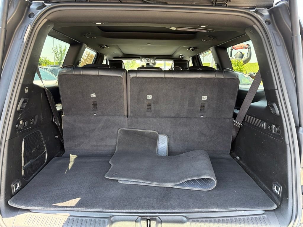 Used 2024 Black Jeep Series II image 16