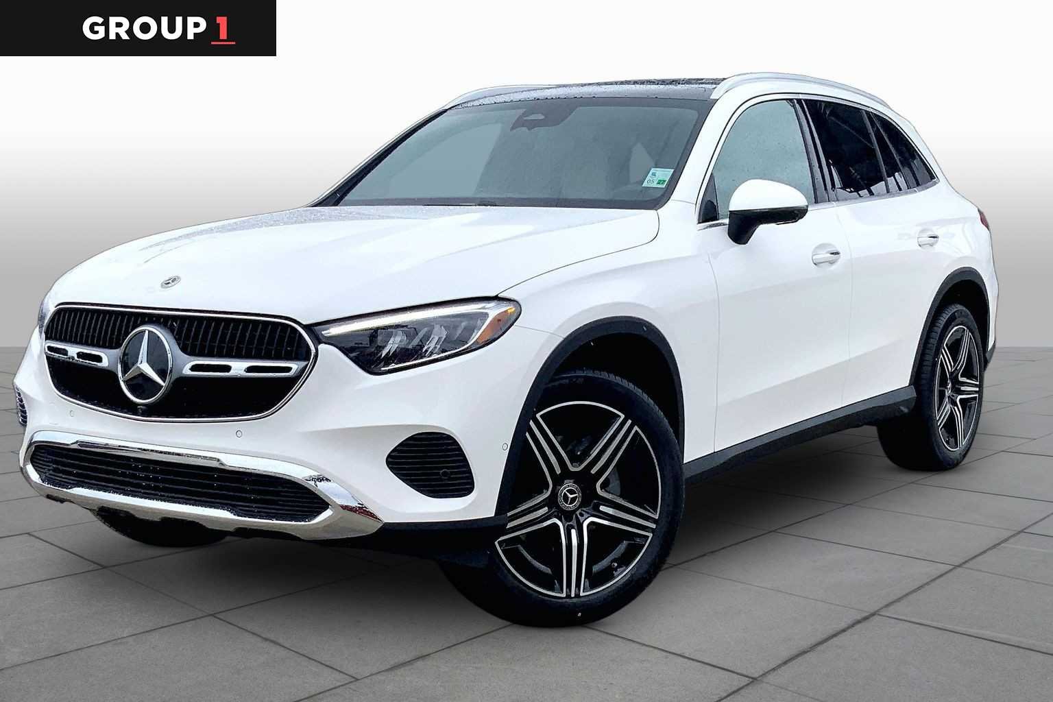 2026 Mercedes-Benz GLC GLC 300's photo