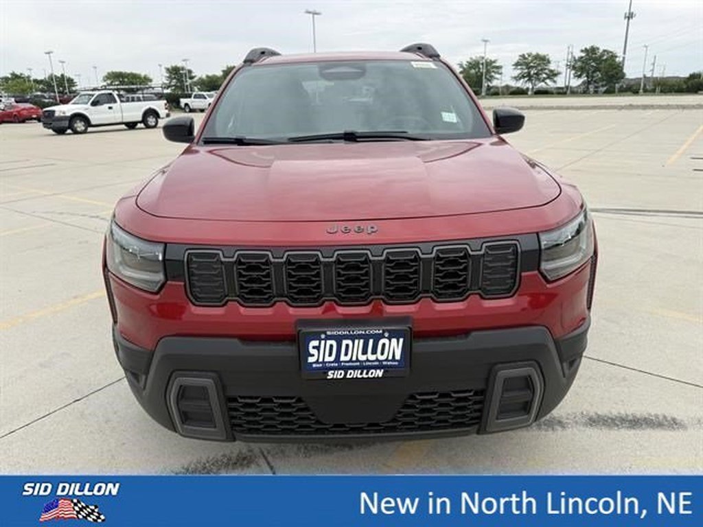 New 2026 Red Hot Pearl-Coat Exterior Paint Jeep Laredo image 3