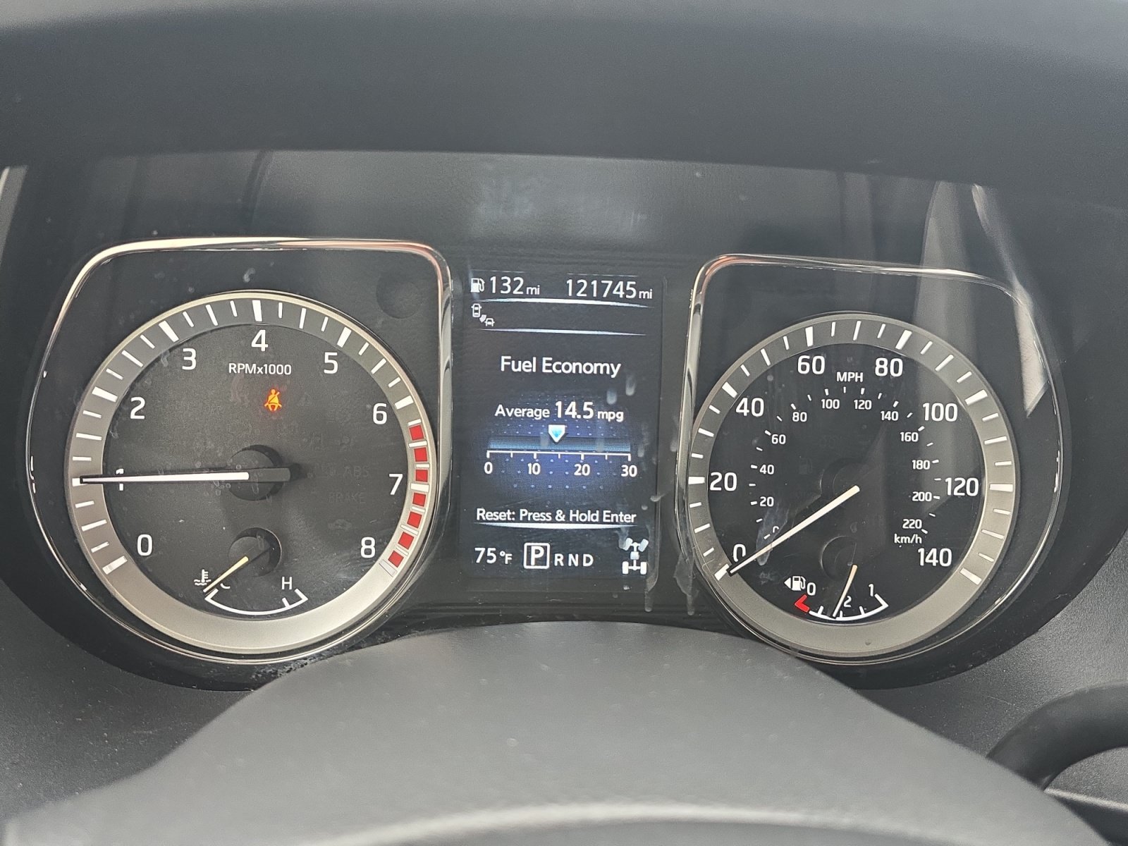 Used 2017 Cayenne Red Nissan PRO-4X image 18