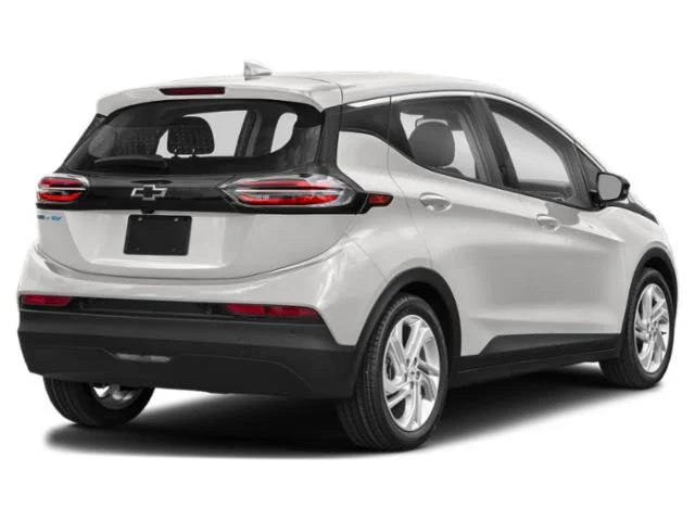 Used 2023 Summit White Chevrolet 1LT image 2